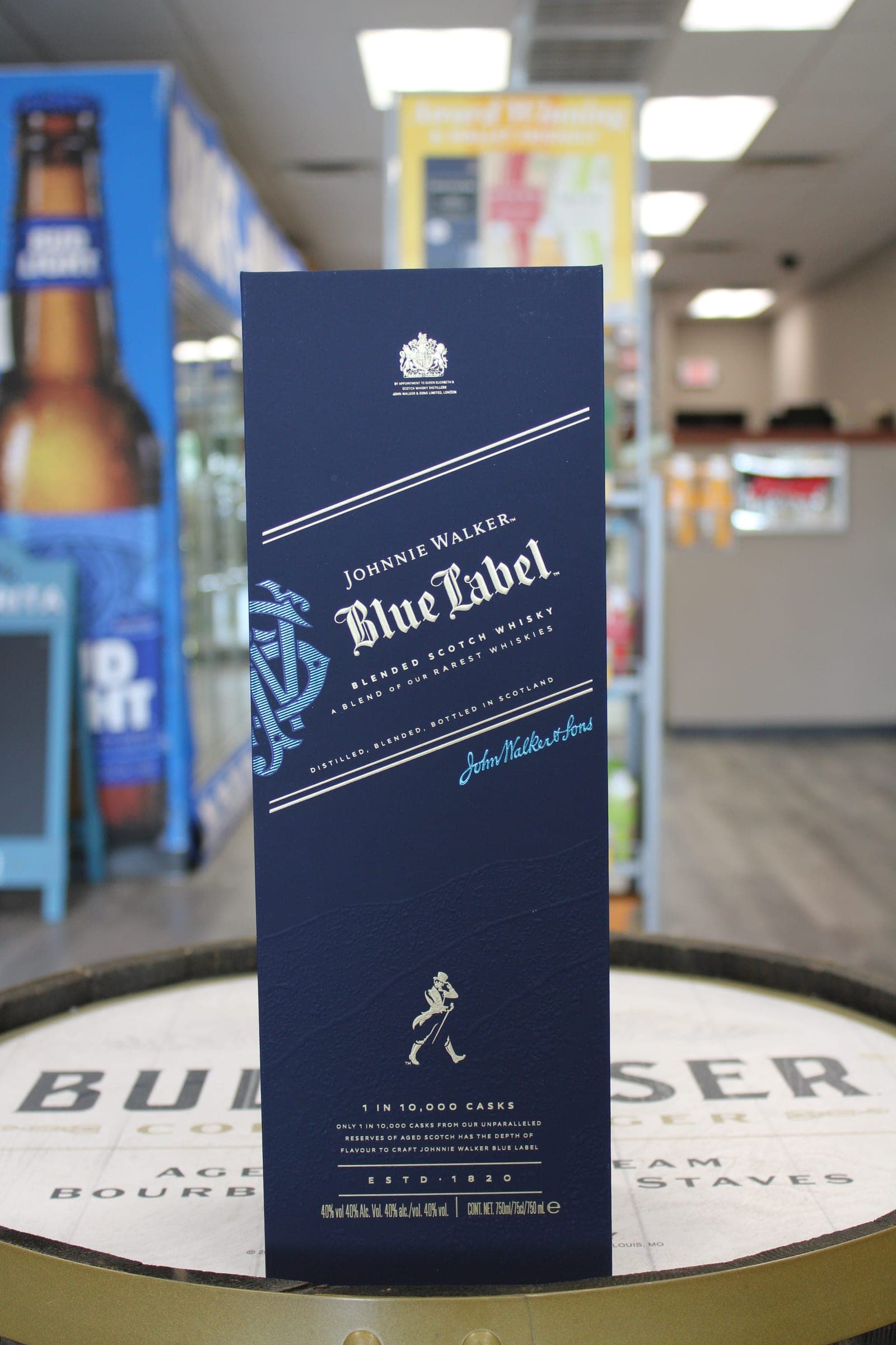Johnnie Walker — JOHNNIE WALKER BLUE 750M