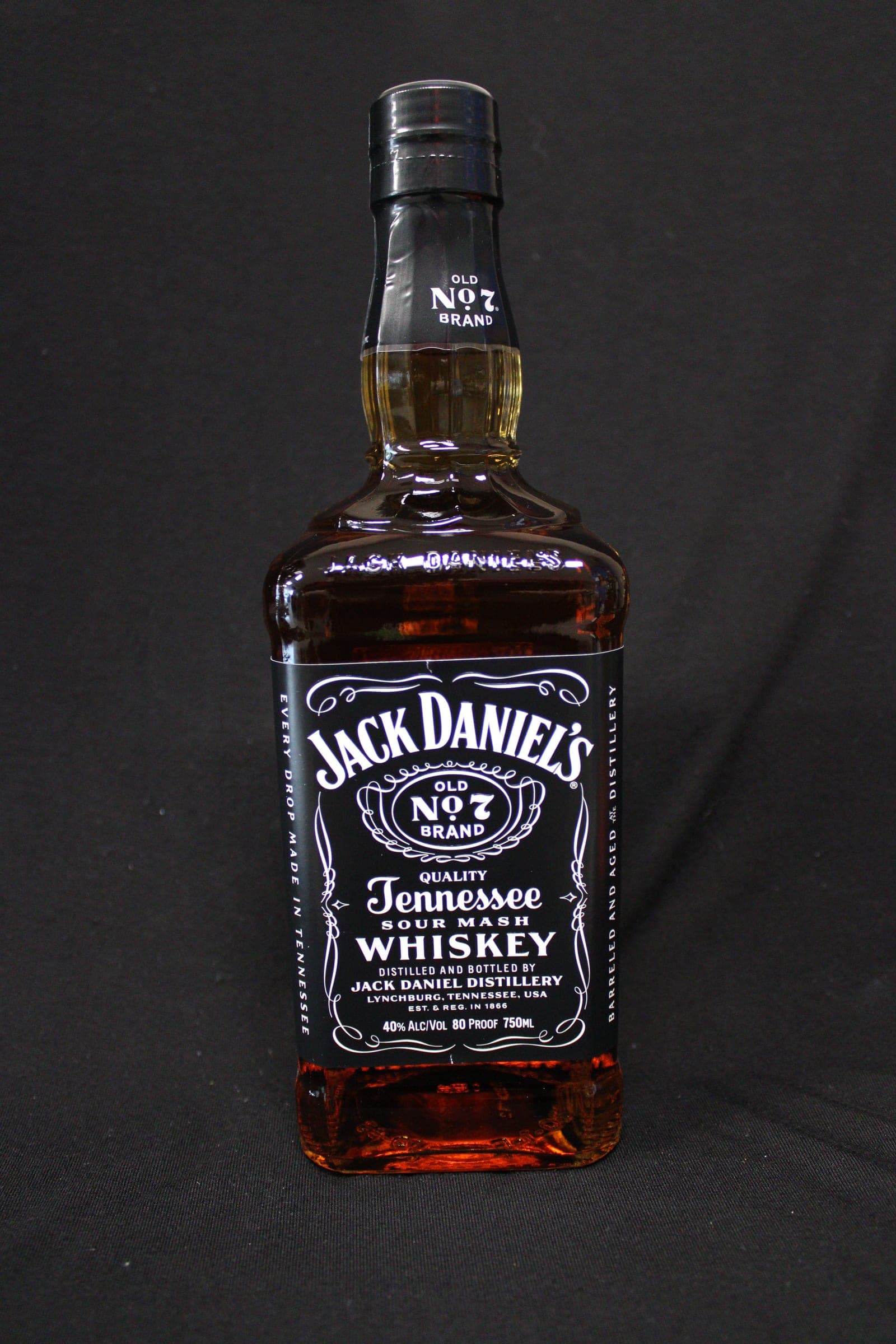 Jack Daniel's — JACK DANIELS BLACK LABEL 750ML